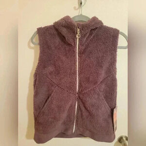 Kyodan Outdoor Collection NWT Women's Small Vest ZipUp Hooded Purple Msrp $25